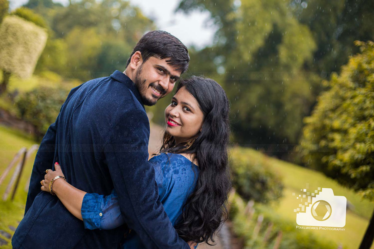 pre wedding photoshoot in pune 