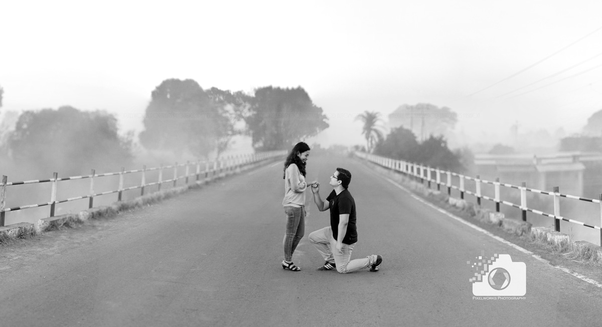 Pre wedding shoot in pune propose