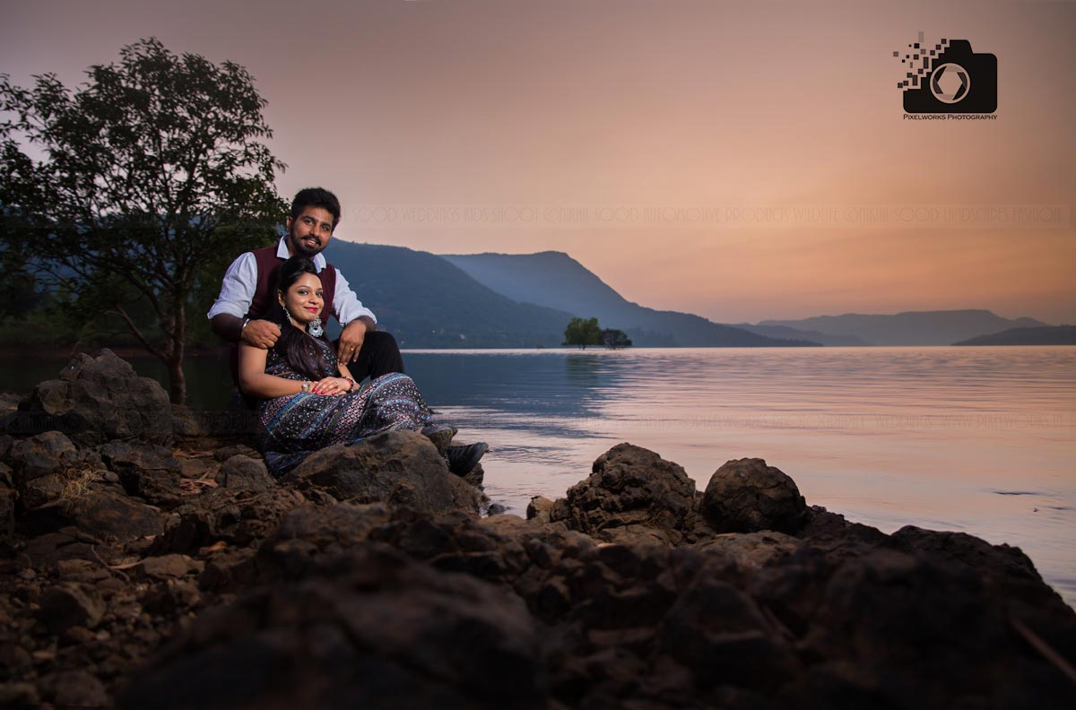 Indian pre wedding shoot relaxing in the sunset