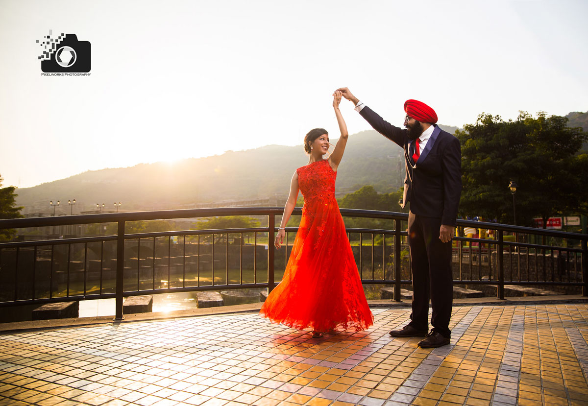 Punjabi pre wedding shoot twirl