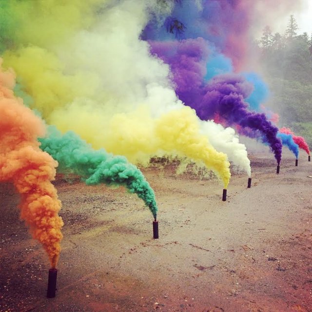 colour smoke photoshoot 