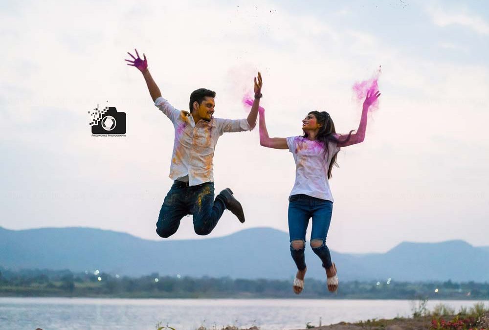 holi photoshoot love is in the air