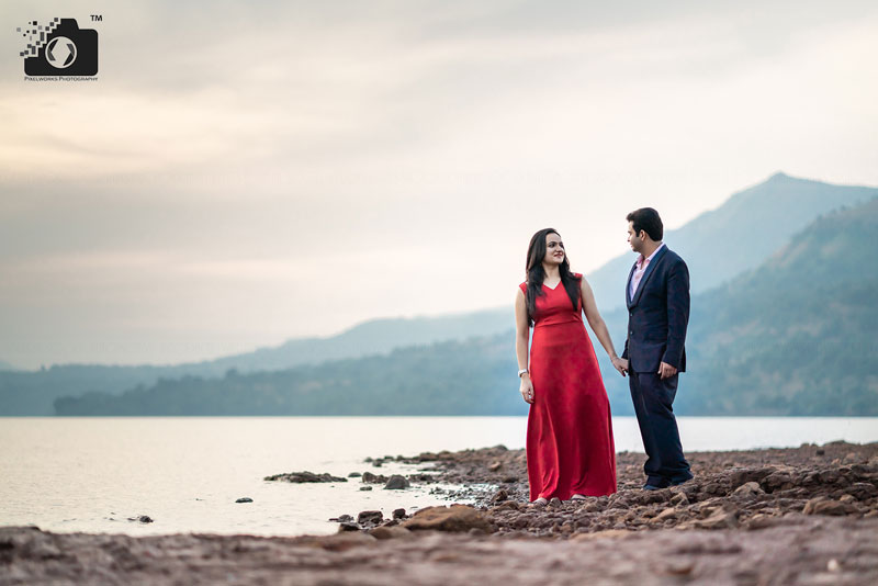 pune lake pre wedding shoot mulshi