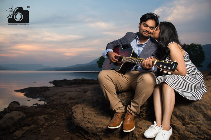 lake pre wedding shoot guitar