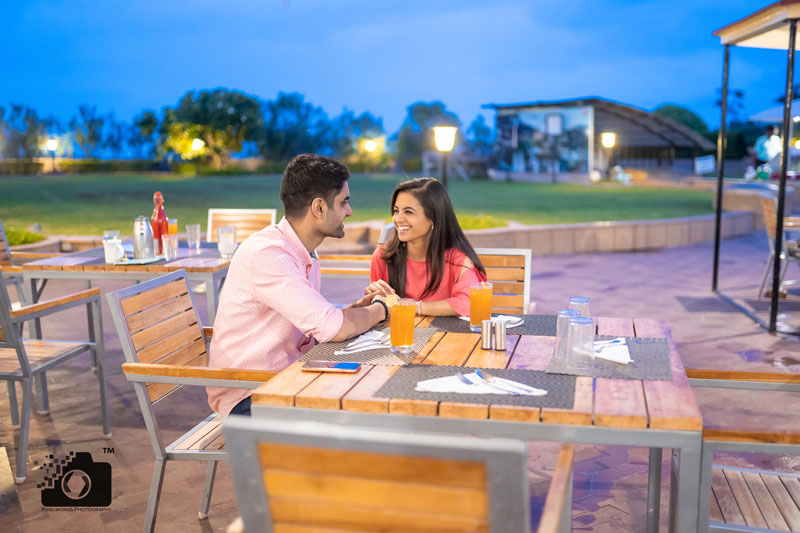 Pre wedding shoot at corinthians cafe