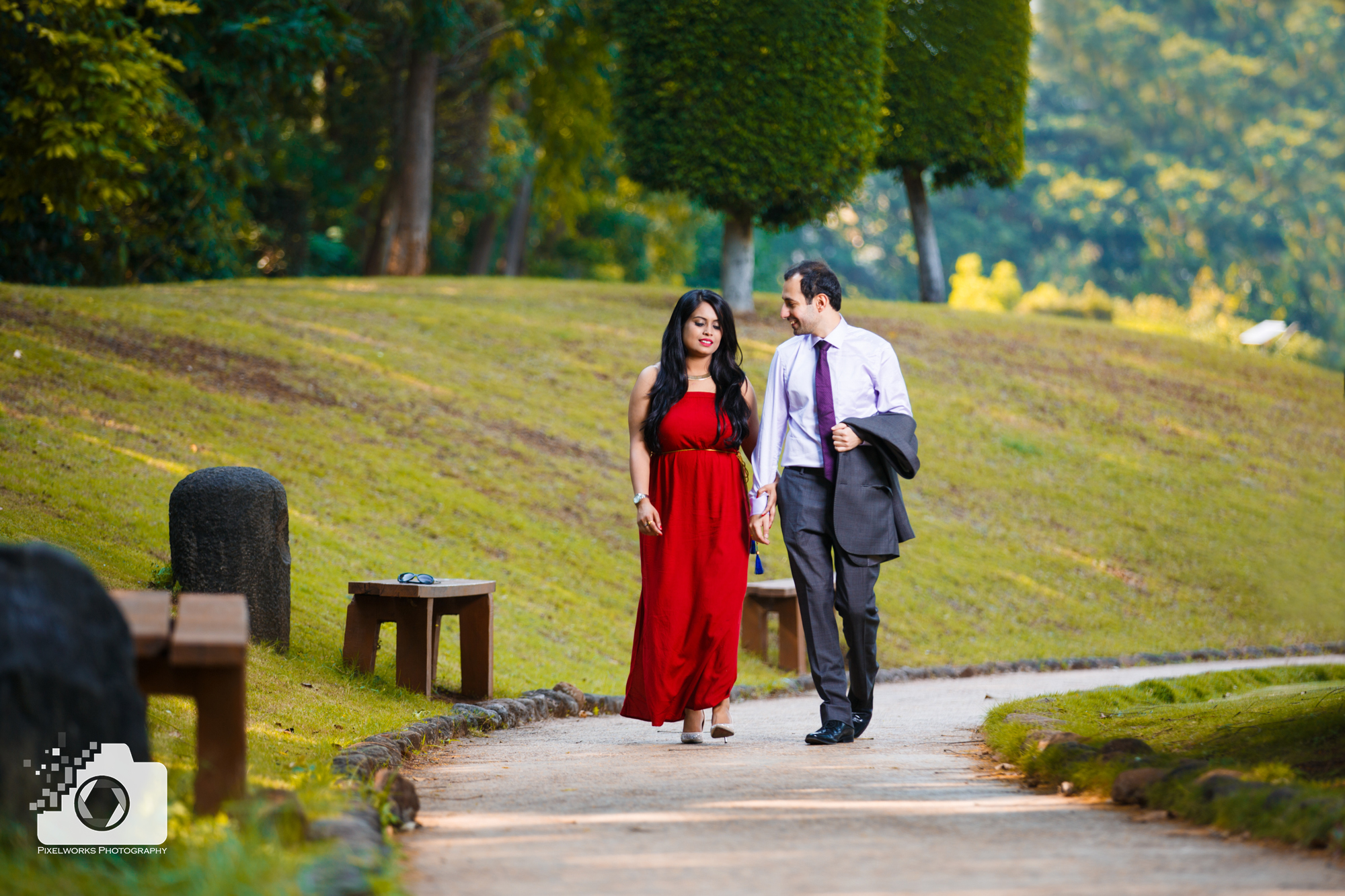 Couple photoshoot walk