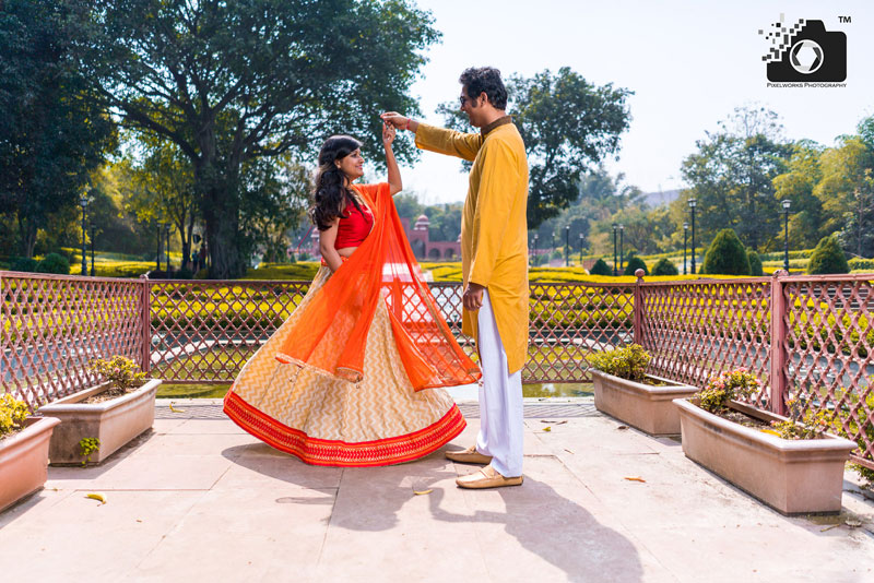 Couple photoshoot indian phase Pula deshpande