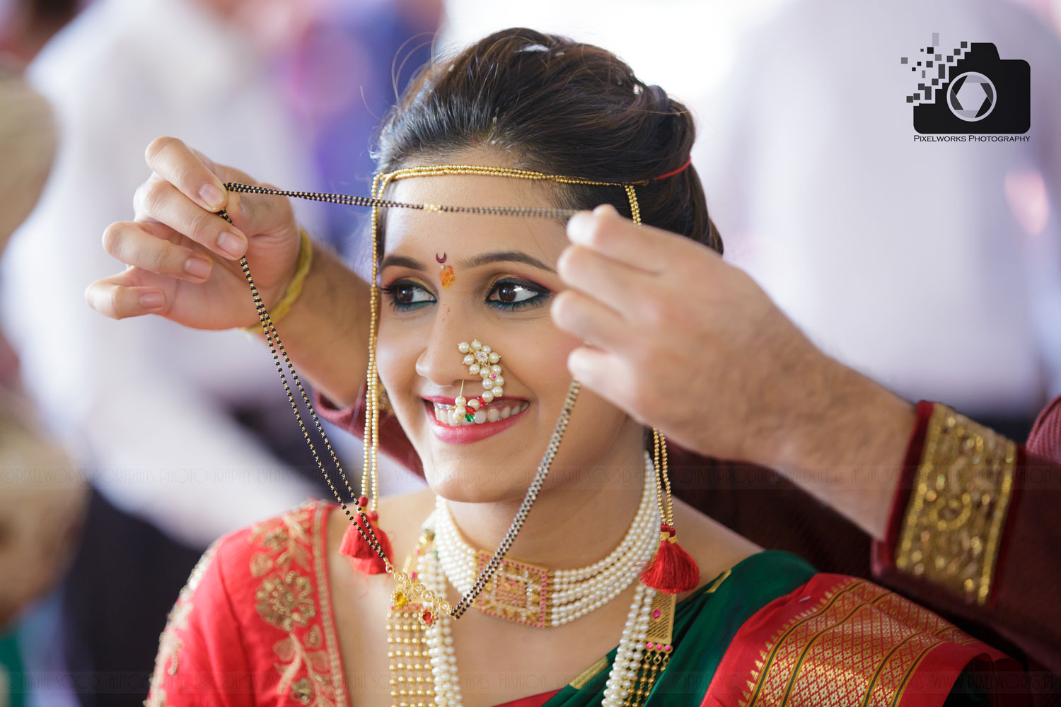 best candid wedding photographer mangalsutra