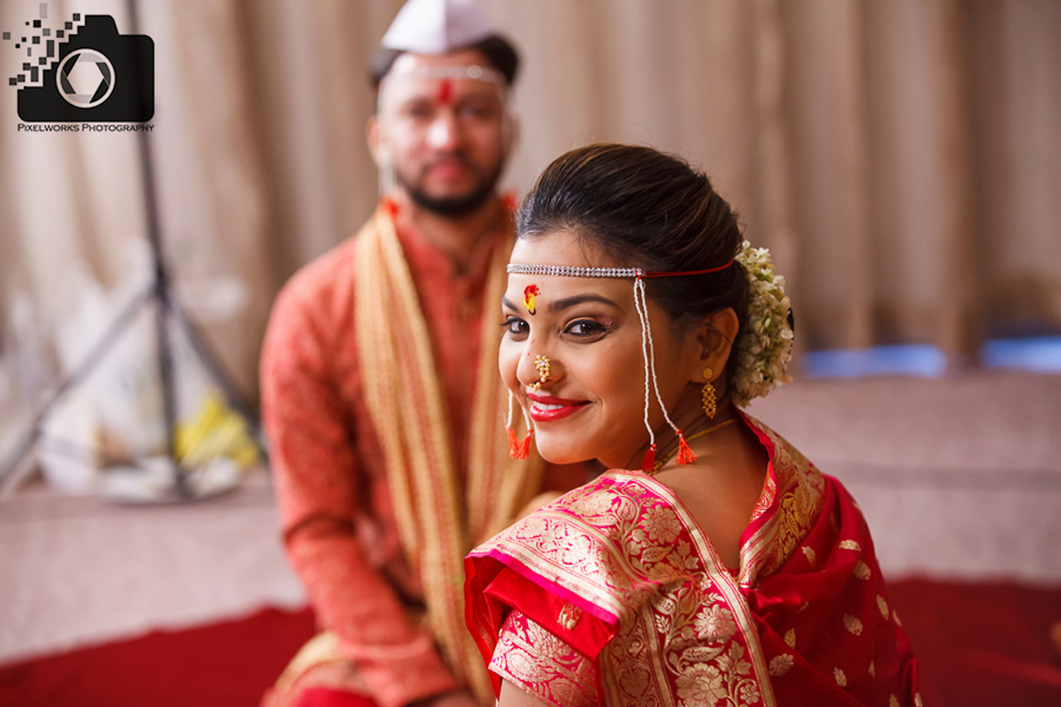 Marathi wedding photographer look back