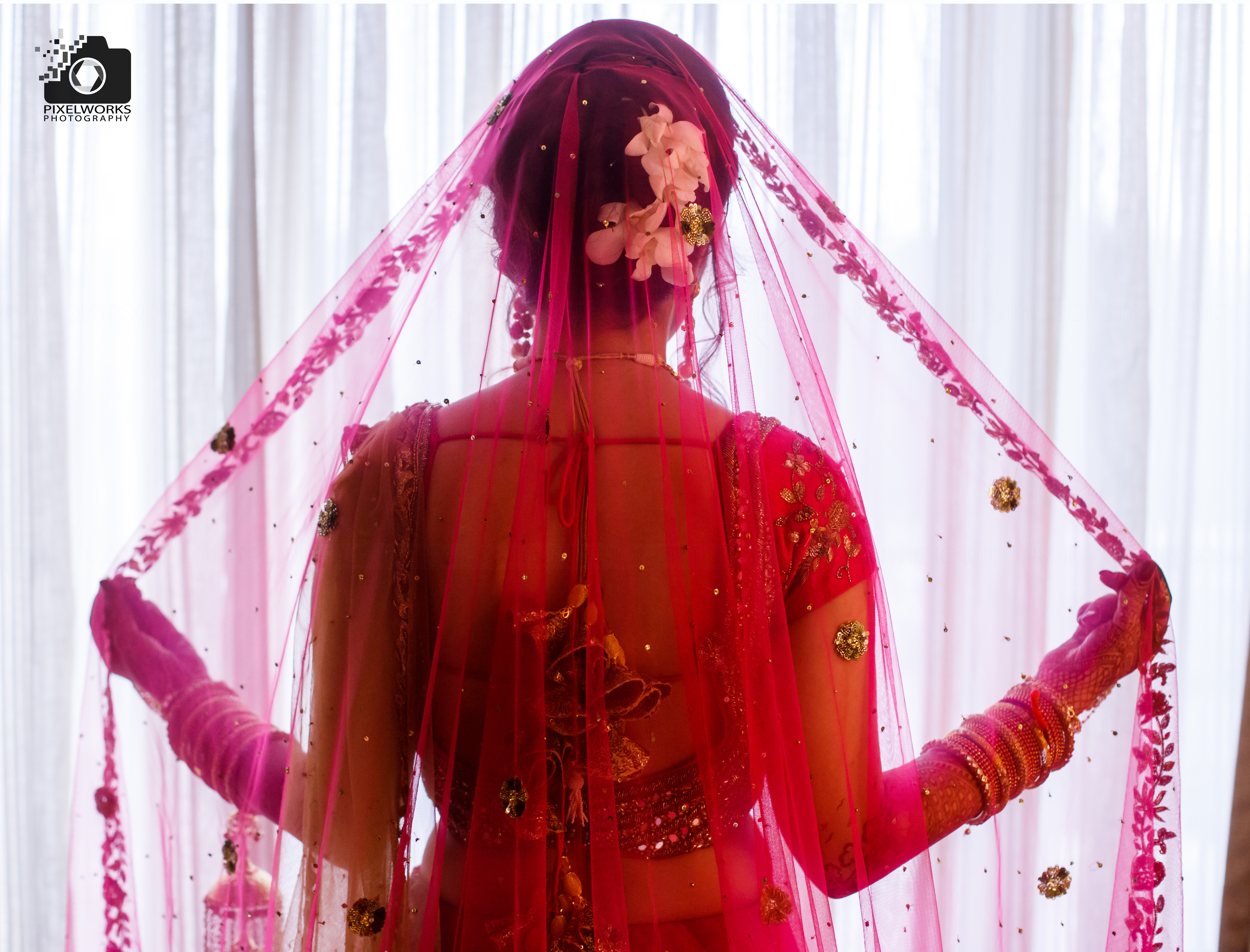 wedding photography dupatta 