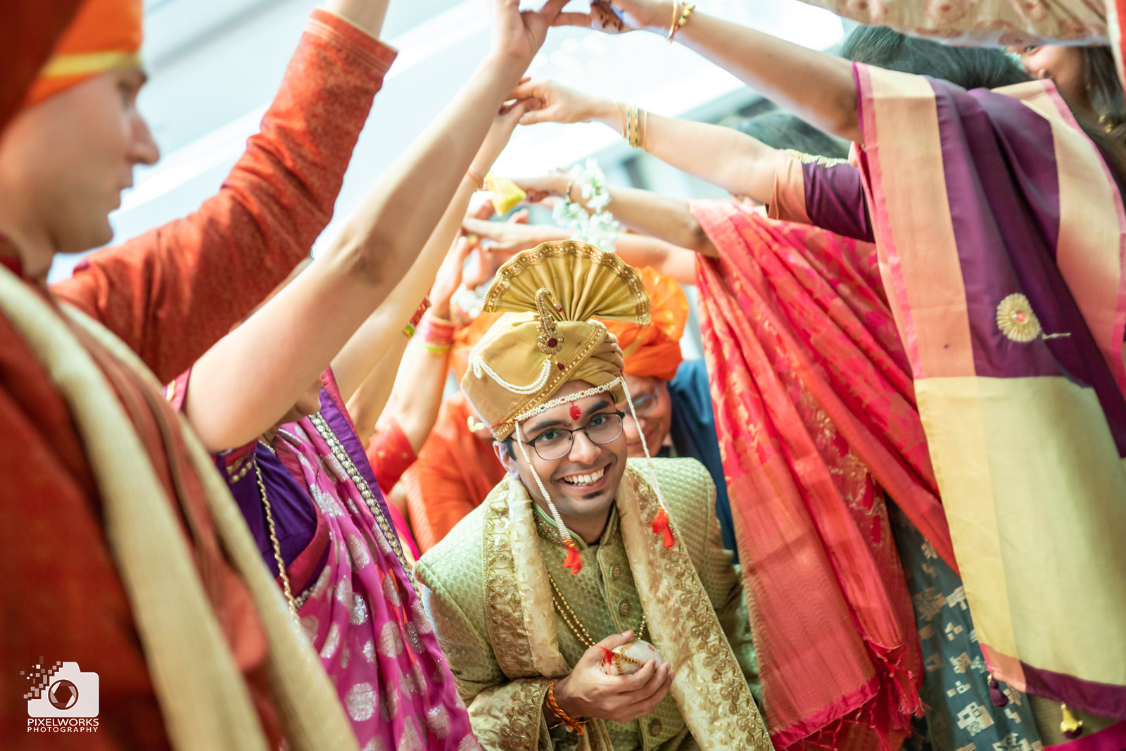 Marathi wedding photographer in kothrud marathi games