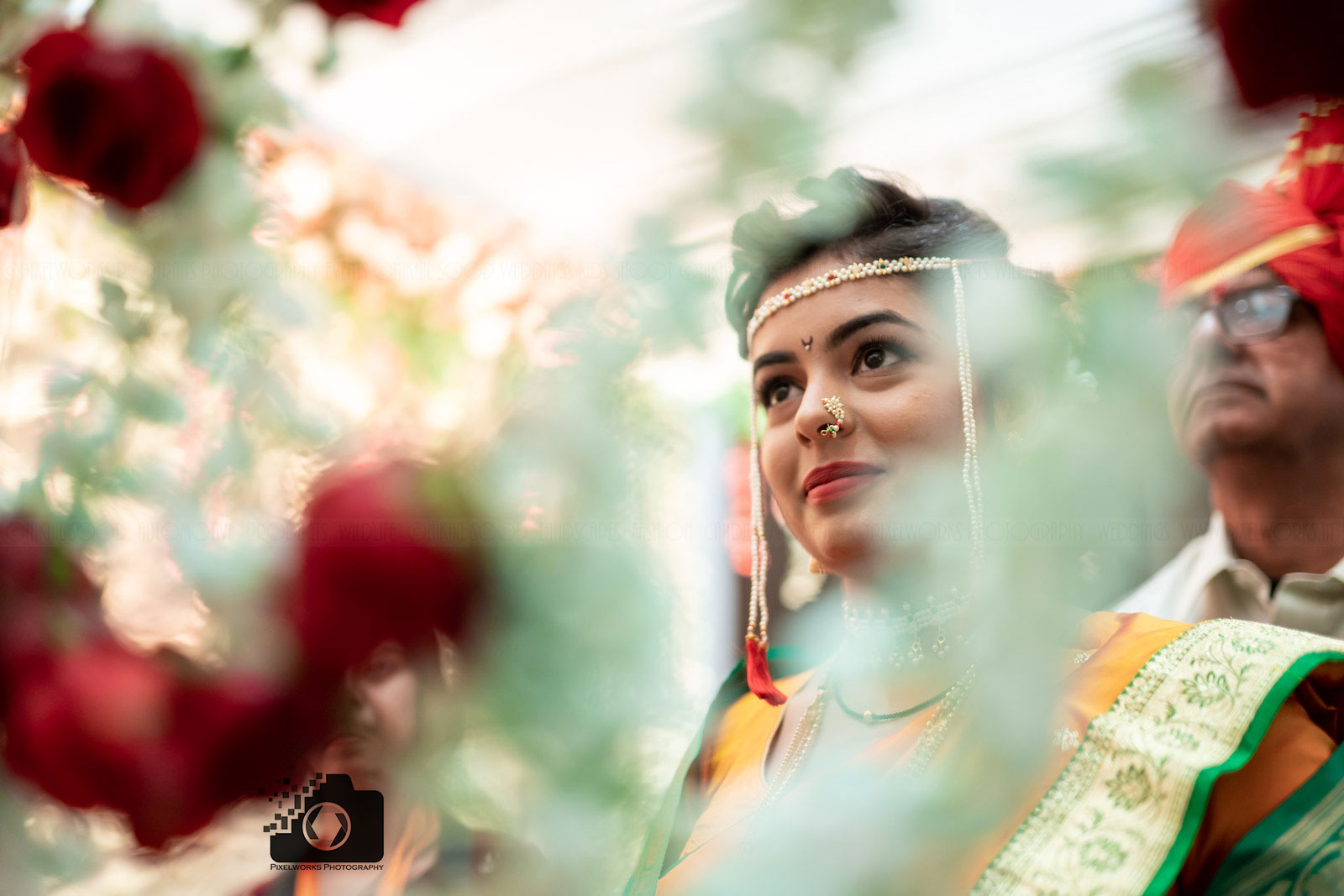 wedding Photographer in Viman Nagar marathi bride