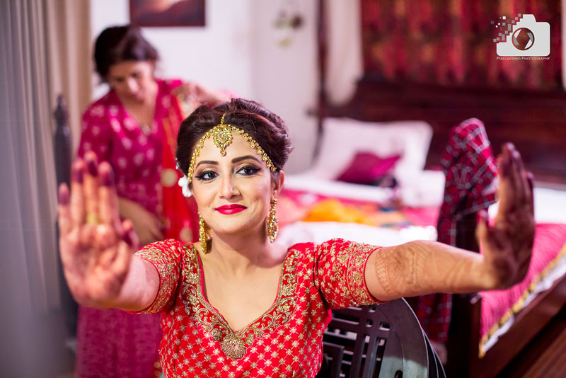 malhar machi wedding photographer in Pune