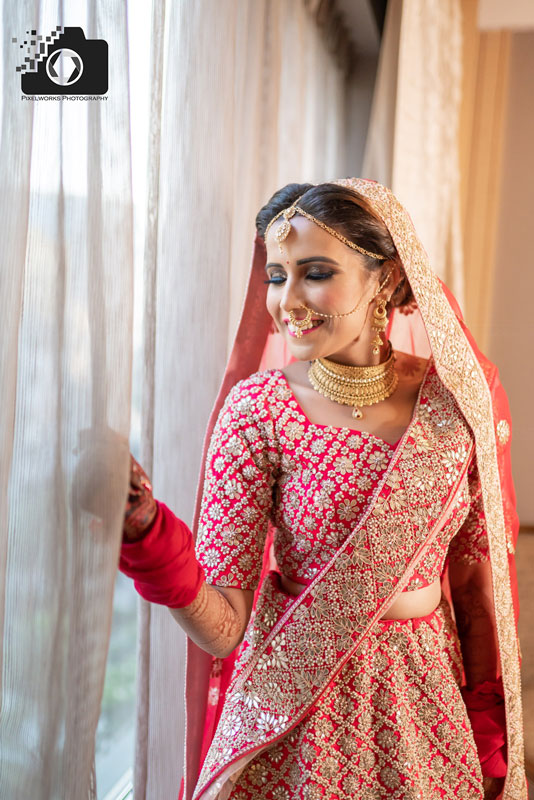 wedding photographer in kharadi bride
