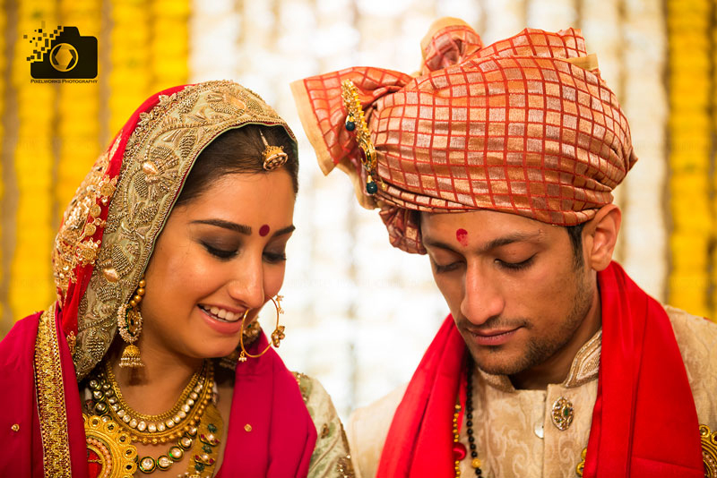 best candid wedding photographer dulhan 